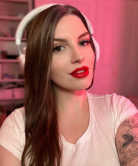 katestark Quick model image