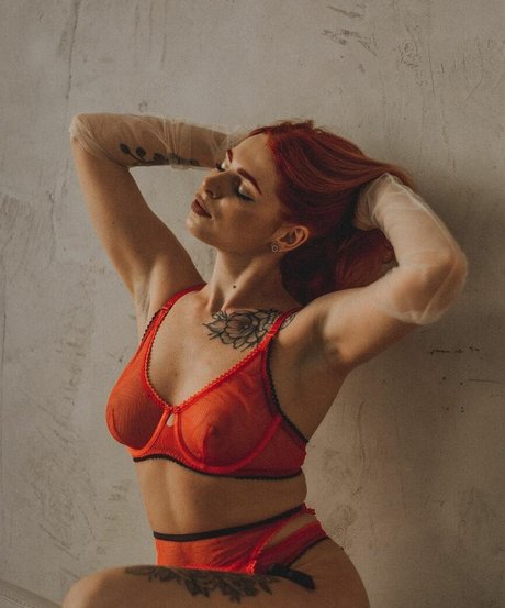 Ira Filonchuk star erotic picture