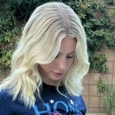 Eden Gross hot actress pics