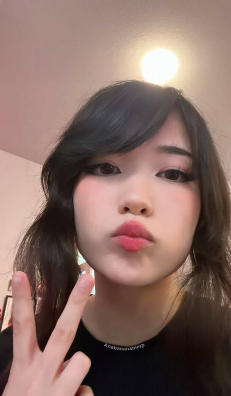 Emiru high quality star photos