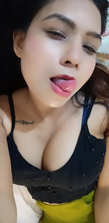 Annie Sharma star pornographic galleries