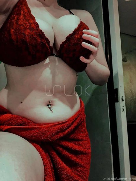 Cami Landi model sexy image