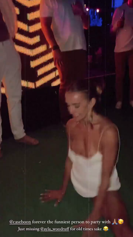 Casey Boonstra nude model images