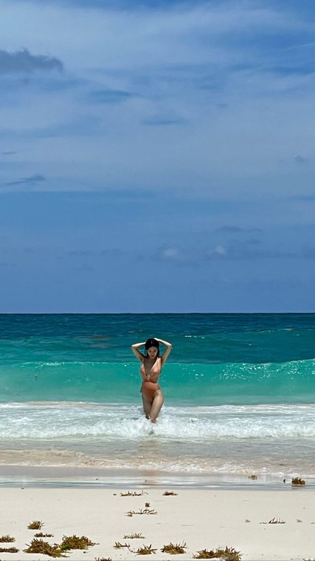 Mari Bambei_ model sex pic