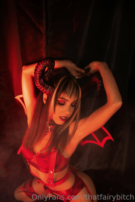 _Moonlit Fae model pretty img