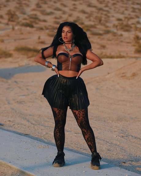 Natalia Pitti hot pornstar picture