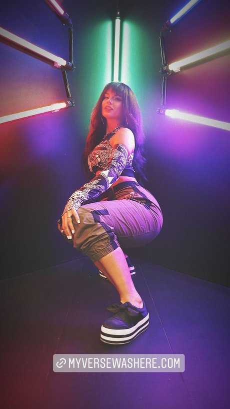 Natalia Pitti exclusive model images