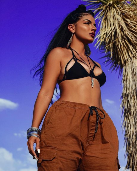 Natalia Pitti pornstar free image