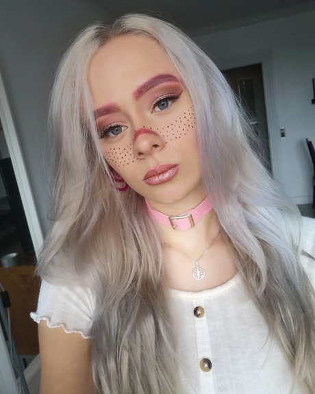 _Baby Bonita model hot gallery