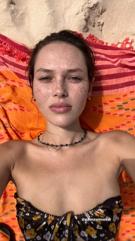 Naomi Stevens_ porn star photos