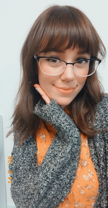 Yanderekamii pornstar high quality image