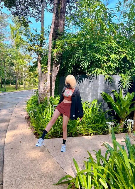 Byoru_ exclusive pornstar img