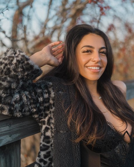 Lina Miranda pornstar top picture