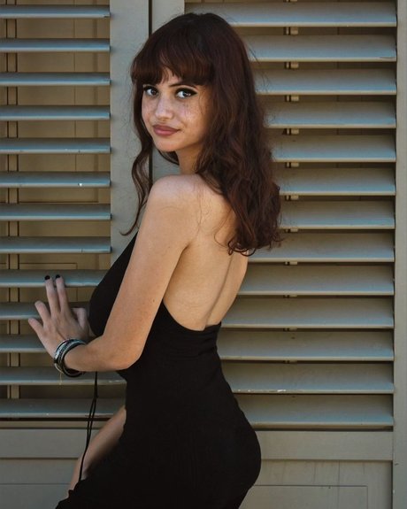 Linoy Tavore xxx actress gallery