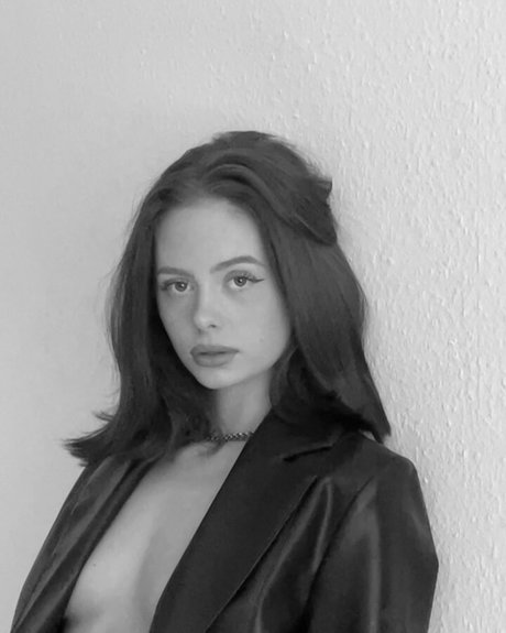 Aja Viola high quality star pics