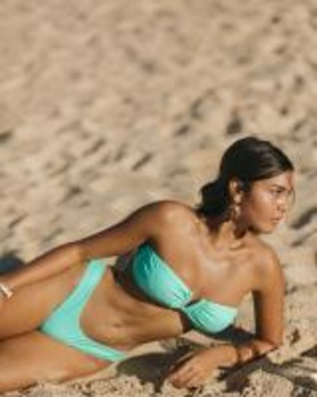 Caitlin North Lewis nude model galleries