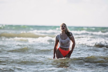 Dr Colette Larsen model free image