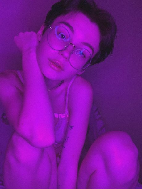 Fluffyfulafel_ xxx star pic