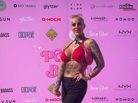 Leoni Baltz_ star high quality galleries