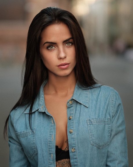 Marlen Valderrama Alvarez sexy actress img