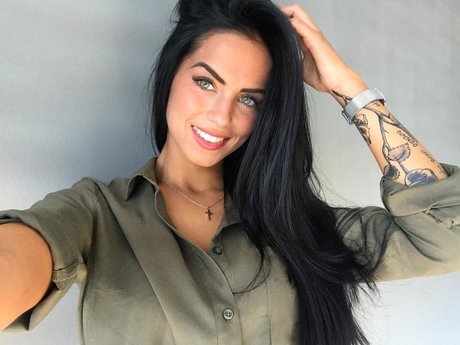 Marlen Valderrama Alvarez model naked galleries