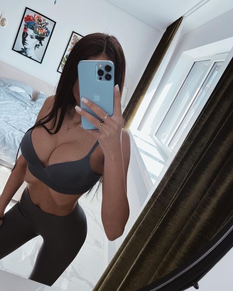 Anasteyshaa nude pornstar images