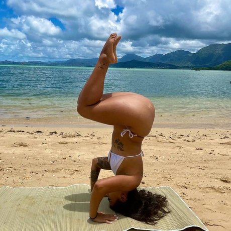 ass eating onlyfans art naked photo