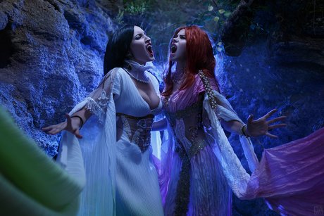 _Lana Ronina naked actress image