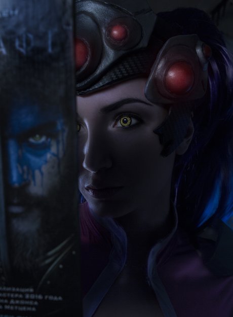 _Lana Ronina exclusive model images