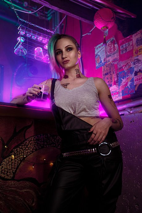 _Lana Ronina star erotic gallery