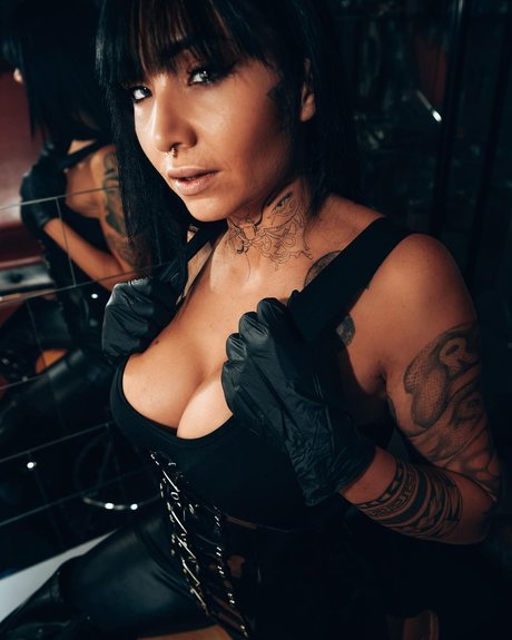 Inkedfleur_ exclusive actress pictures