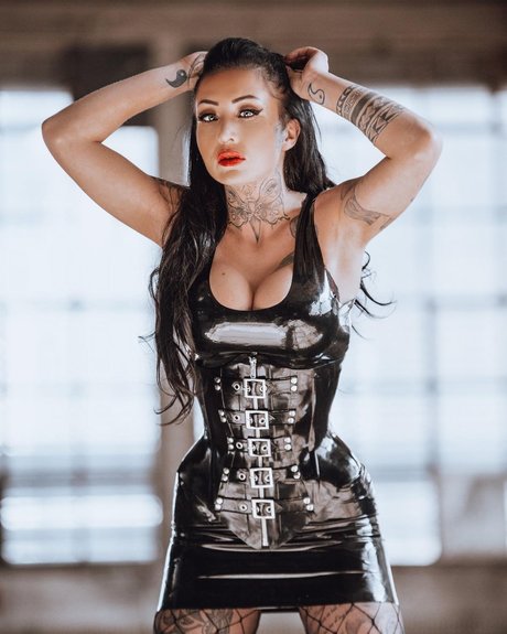 Inkedfleur_ hot pornstar pics