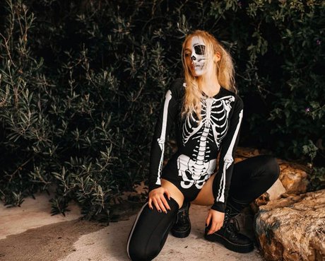 _Anna Bella top model photos