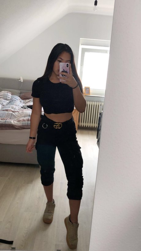 Camii tg naked pornstar photos