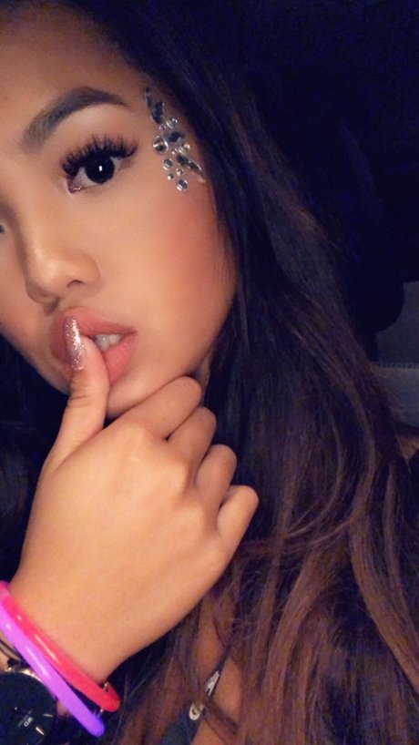 Camii tg nudes pornstar archive