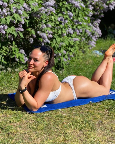 Christina Strom Faere star hot picture