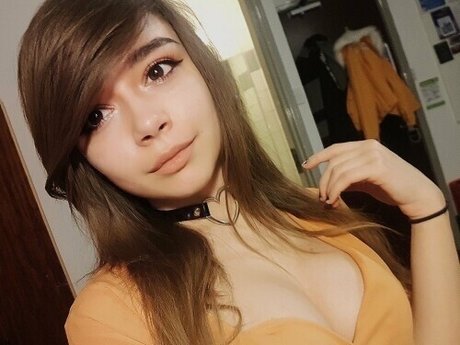 Csillabu high quality actress images