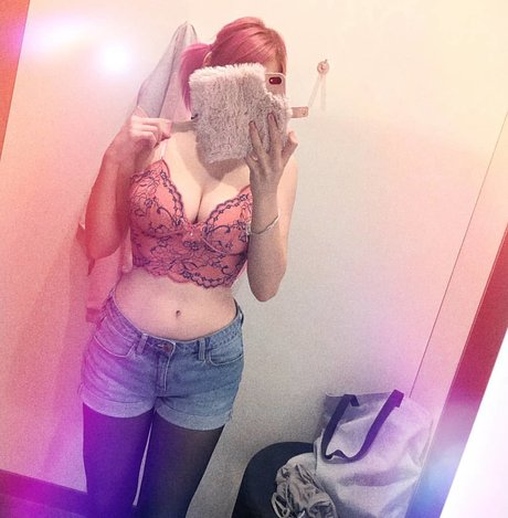 Julez Notyourwaifu top star gallery