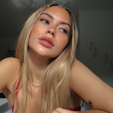 Linabmn Quick model image