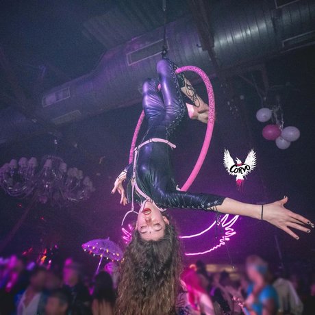 Maya Got xxx actress pics