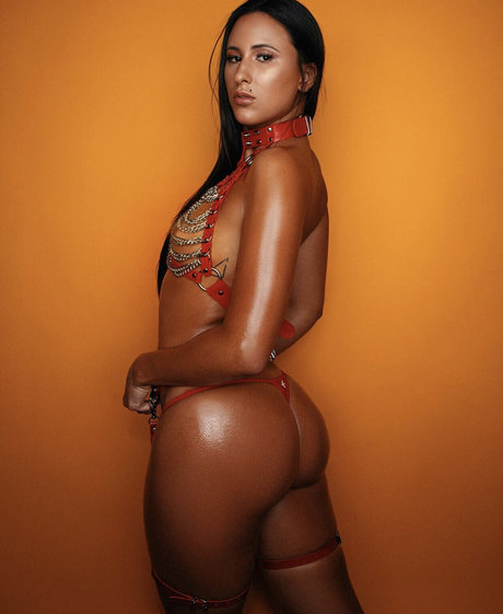 Sabrina Guetshaa pornstar beautiful gallery