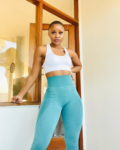 Sharon Gambu model erotic pics