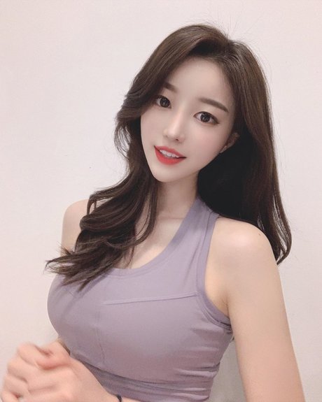 Vin Daily model best pics