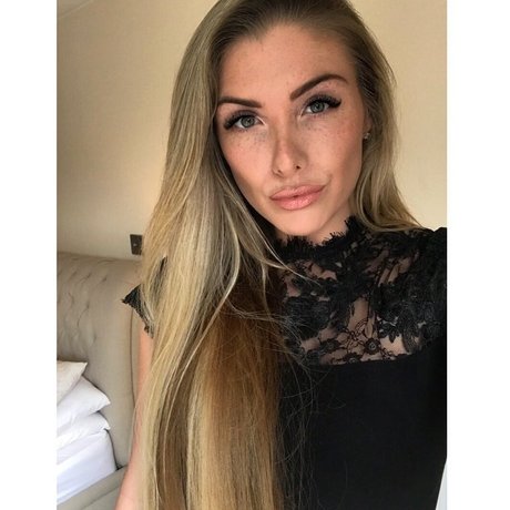 Bethany Samuels exclusive model archive