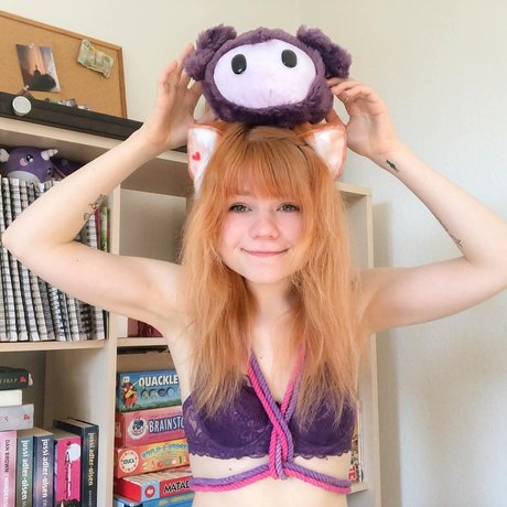 Lilsolle Chickpii top pornstar picture