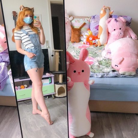 Lilsolle Chickpii porn star images