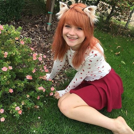 Lilsolle Chickpii naked model photo