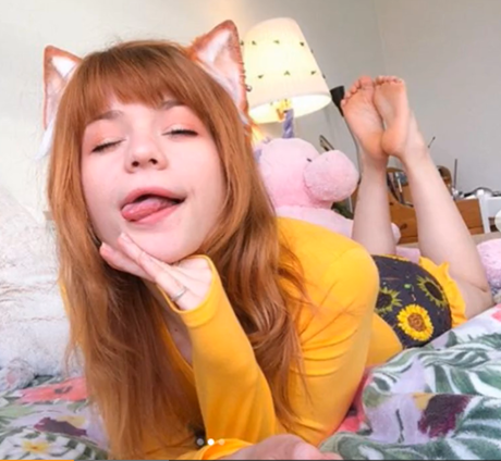 Lilsolle Chickpii high quality pornstar picture