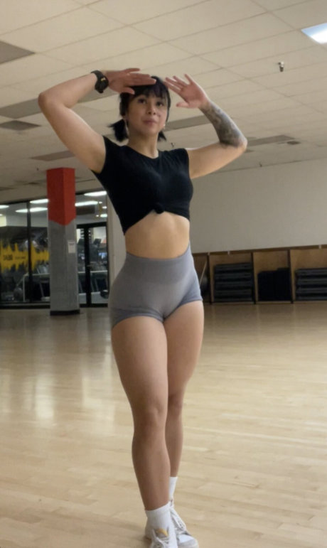 petite bbc onlyfans nude pictures