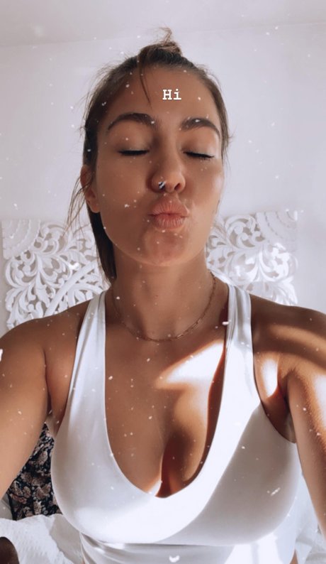 Tori Deal_ perfect model pic